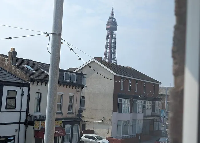 Wonky Towers