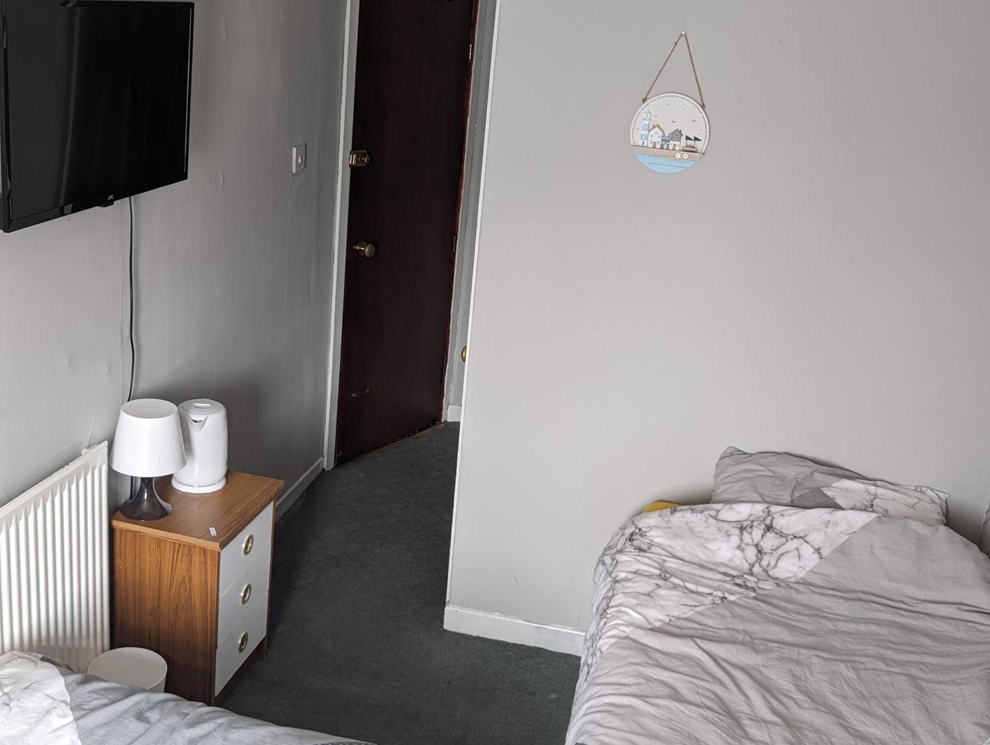 Wonky Towers Bed and breakfast Blackpool